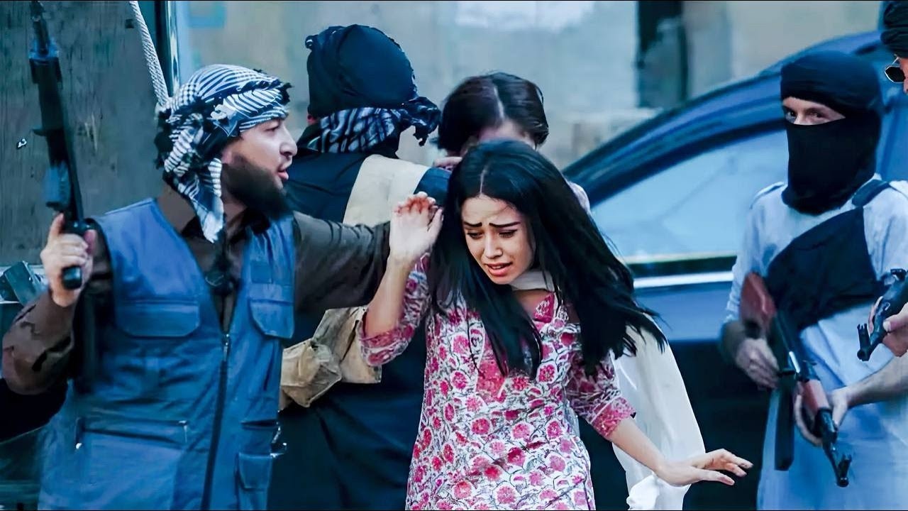 Film| Gabadhaan Waxay u Safraysaa Ciraaq Si ay uga soo Shaqaysato Lkn waa la Afduubanayaa😱🙈