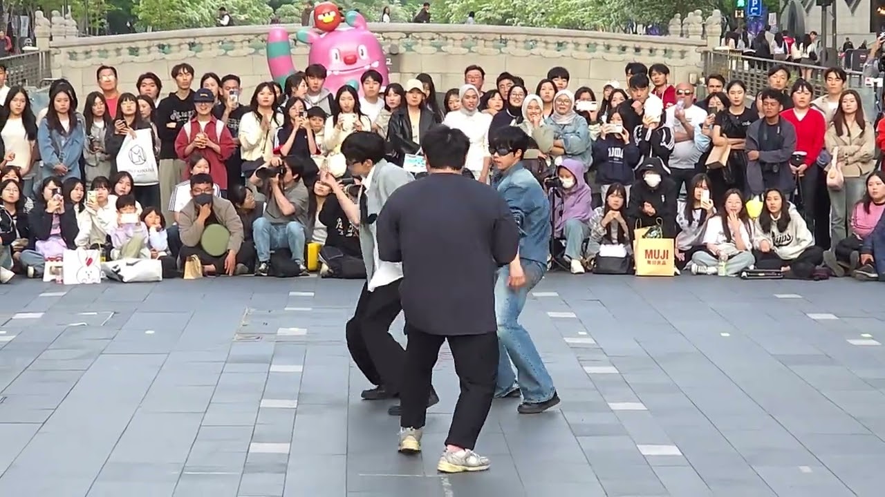 2025.05.11/아트비트 AB 여기서요?/ATEEZ 에이티즈 - Crazy Form/ARTBEAT 청계광장 버스킹