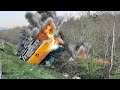 20 Dangerous Truck &amp; Cars Driving Fails Compilation | Crazy Excavators, Forklift Disaster 2024