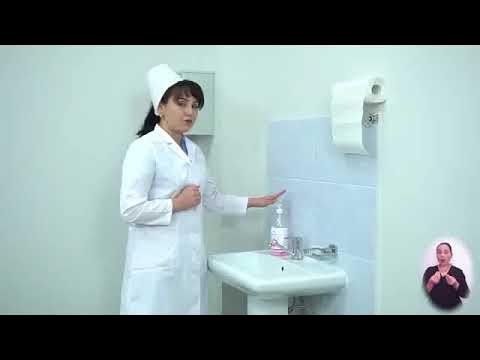 Videoda uchuvchining qalpoqchasi ko‘rsatilgan Videoda uchuvchining qalpoqchasi ko‘rsatilgan