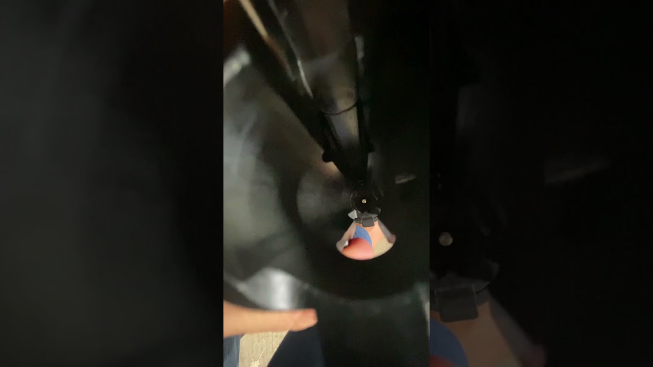 What does a loose barrel extension look like in an AR-15? 