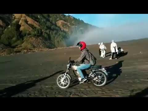 story-wa-anak-motor-kekinian-g.-bromo-|-khimtone