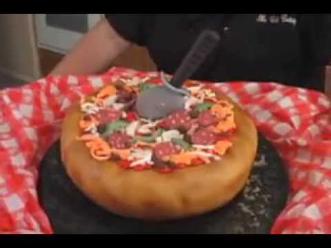 Deep Dish Pizza Cake Trailer