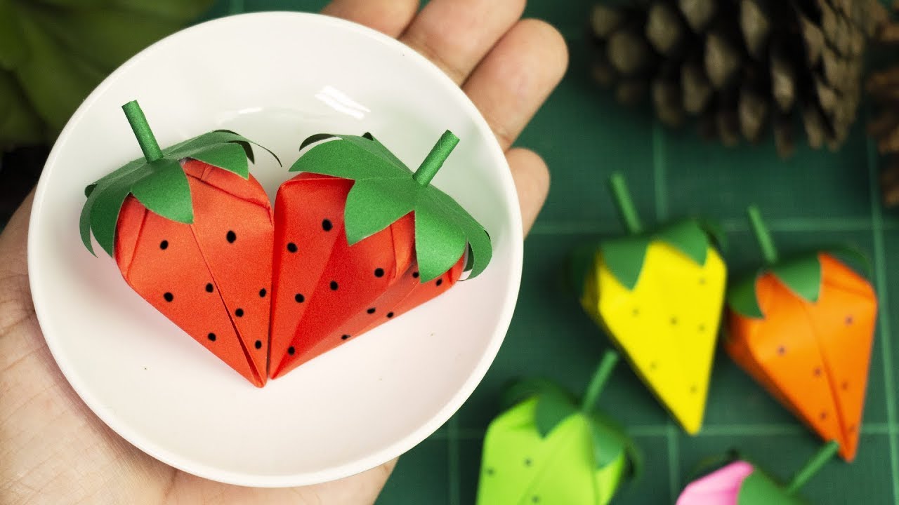 Easy origami paper Fruit Easy Origami strawberry fruit YouTube