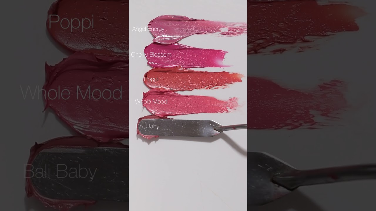 Satisfying swatches of our NEW Instant Crush Matte Blush