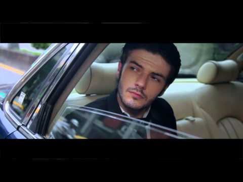 沈騏導演作品 - 馬爹利藍帶 Martell Cordon Bleu：(浮空投影) 百念紀念篇 (Extra Video Day Version Final)