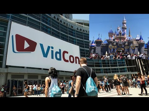 VidCon Day 1: Registration and Disneyland!