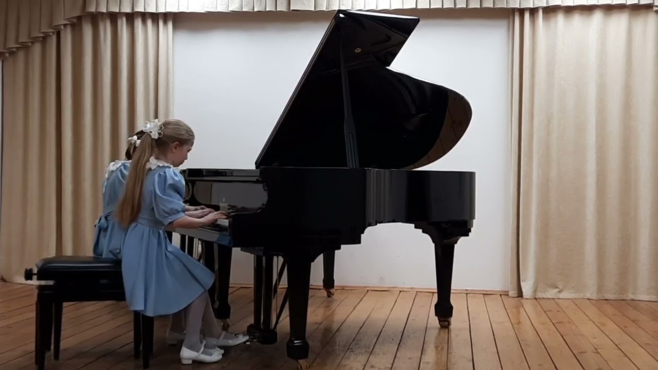 Елизавета Итальянкина, Кира Гензелева. А. Диабелли. Сонатина op. 163 №6