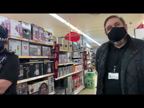 Videó: A Sainsbury's Növeli Az új Játékállományt, Elindítja Az Eladást