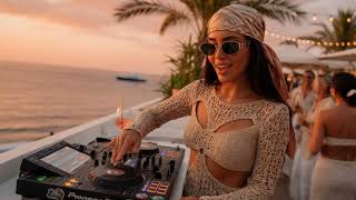 Petrecerea anului la mare! 🌊 Manele & Remixuri 2026