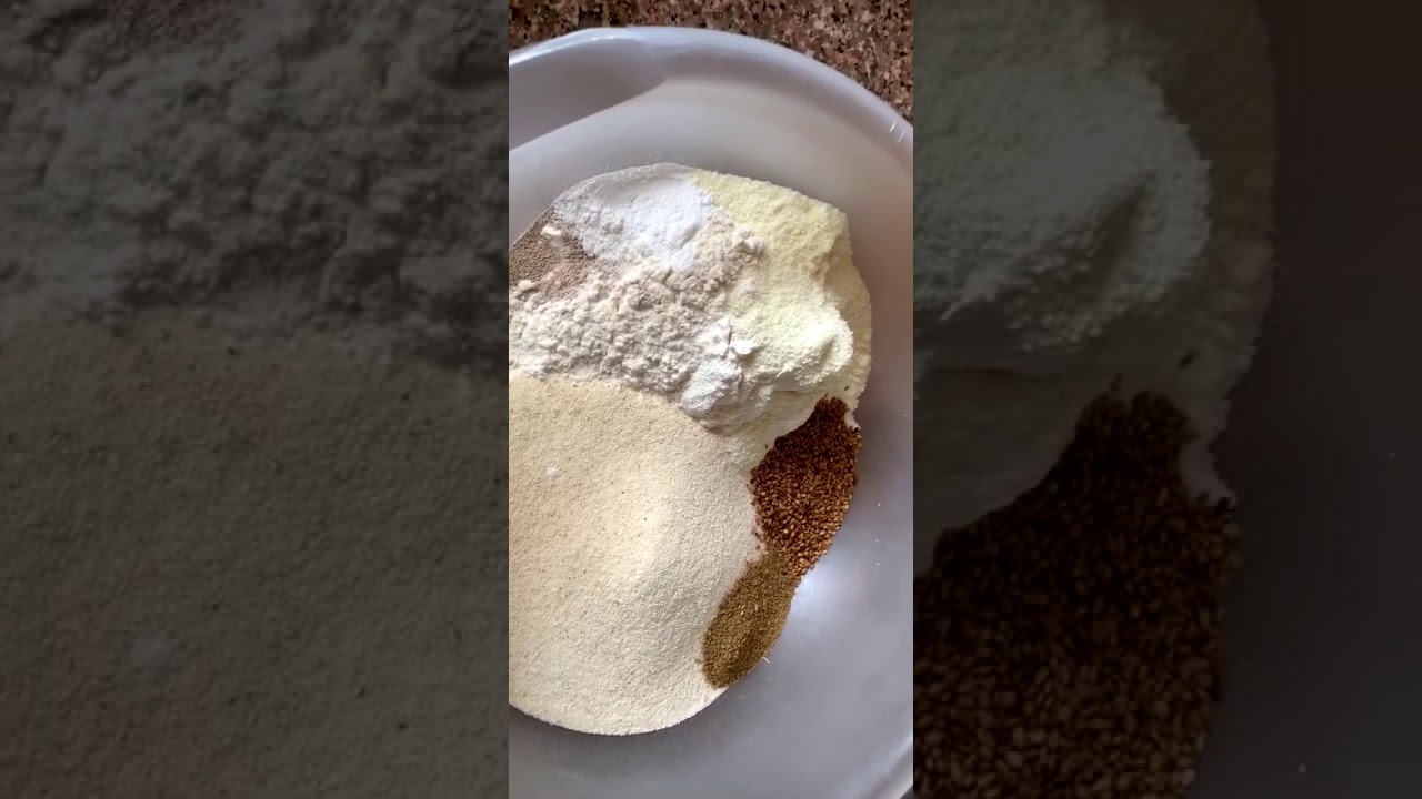 اصابع زينب ... تويتات... و لا اطيب 👌مقرمشه من الخارج و طرية و غنيه من الداخل 😋