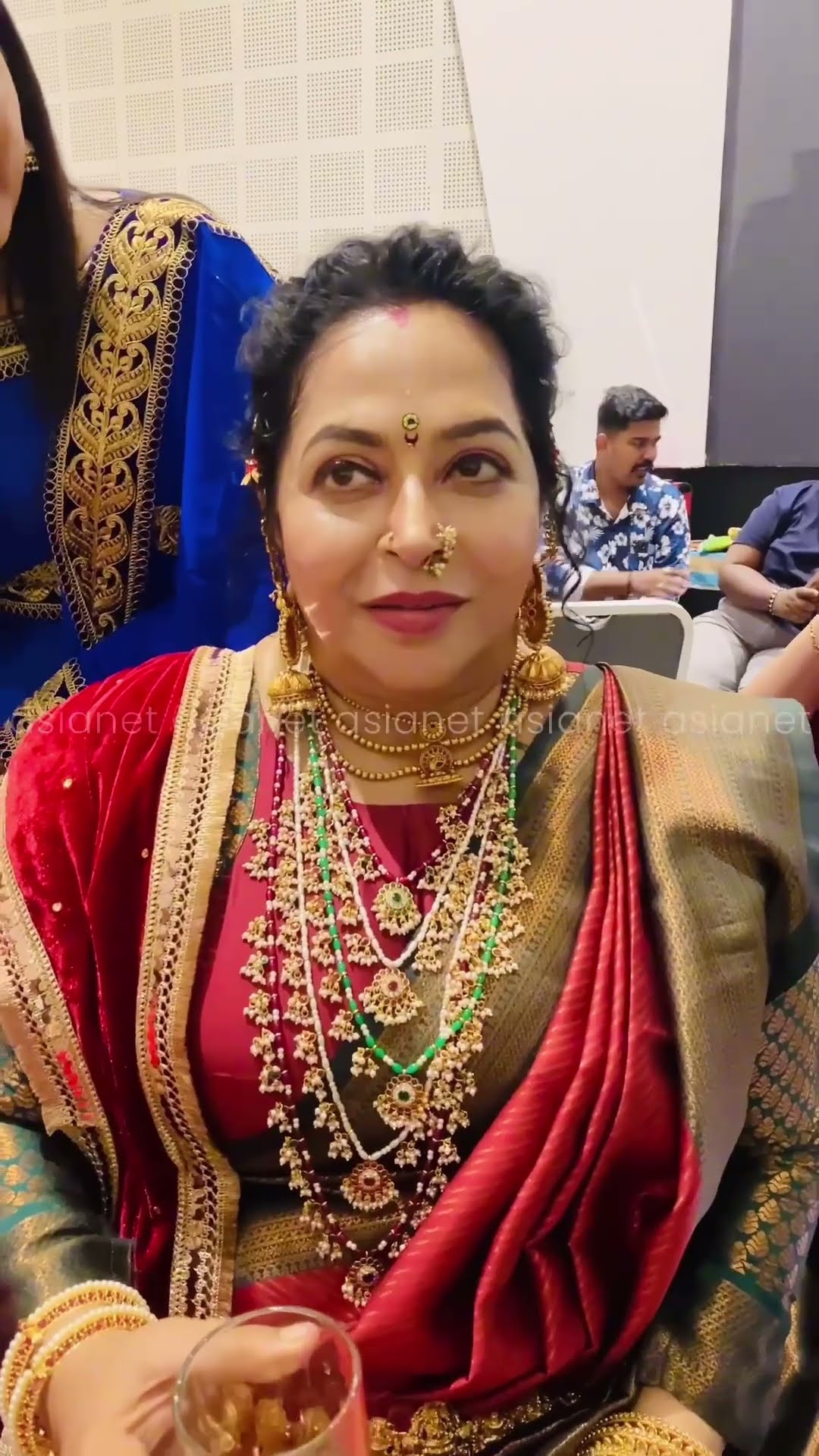 #IshtamMathram ഈ പ്രപഞ്ചത്തിൽ ഏതാണ് കറങ്ങാതെ നിൽക്കുന്നത് ?