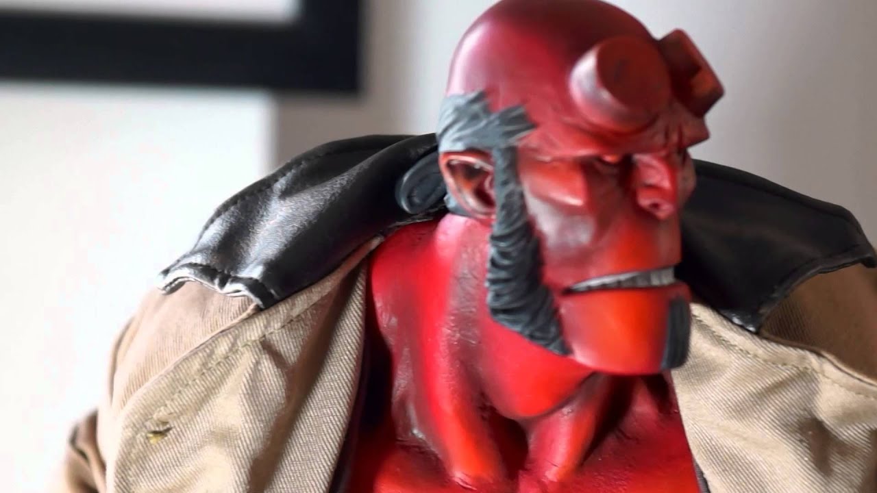 Sideshow "Mignola" Comic Hellboy Premium Format PF 1/4 Statue 2014