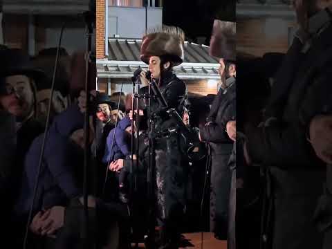 1/2 מי בן שיח בחופה בלונדון עם בני ברנסדופר ומקהלת נגינה mi van siach chupa Motty Steinmetz