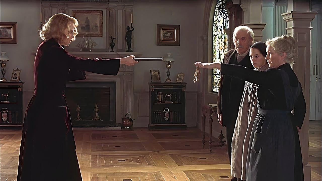 O familie susține mereu că locuința lor este bântuită, dar adevărul este mult mai șocant