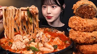 Crispy Gigantic Seaweed Roll and Spicy Fish Roe Noodles Mukbang ASMR