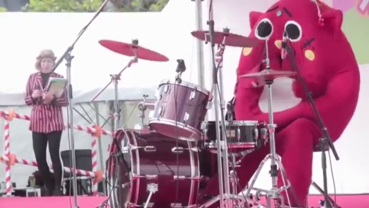 when youre overqualified for the job amazing drummer overqualified for a job