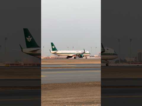 اقلاع احدث طائرات الخطوط السعودية 321