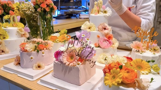 CAKE FLOWERS! How to wire and tape fresh flowers using Parafilm tape. 