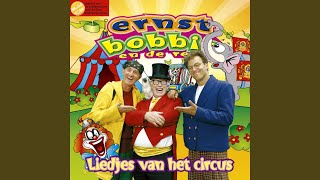 Video thumbnail of "Ernst, Bobbie en de rest - Snoep"