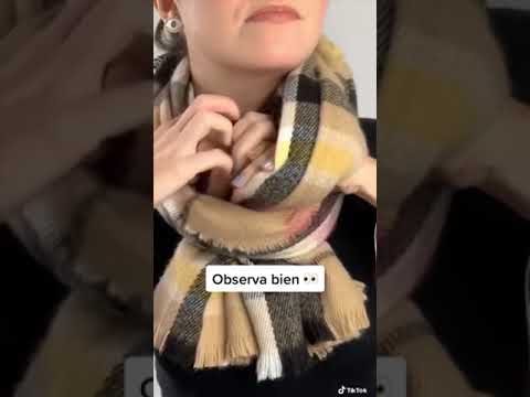 Video: 3 formas de llevar una bufanda de Burberry