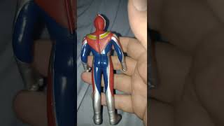 MINIATURA ULTRAMAN DYNA