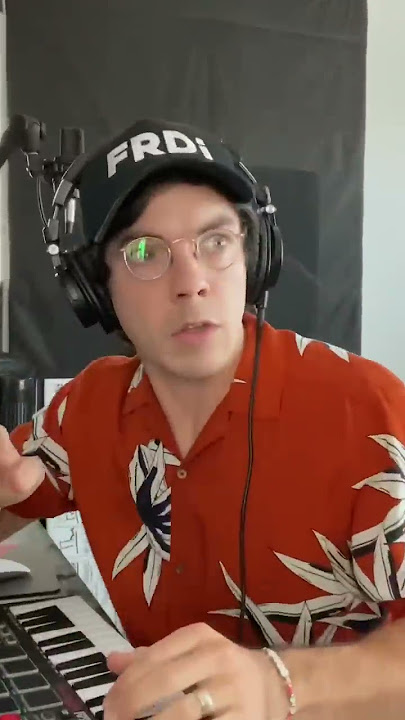 when you make a song with a carrot 🥕 ‘spinnin’ is out now. #shorts