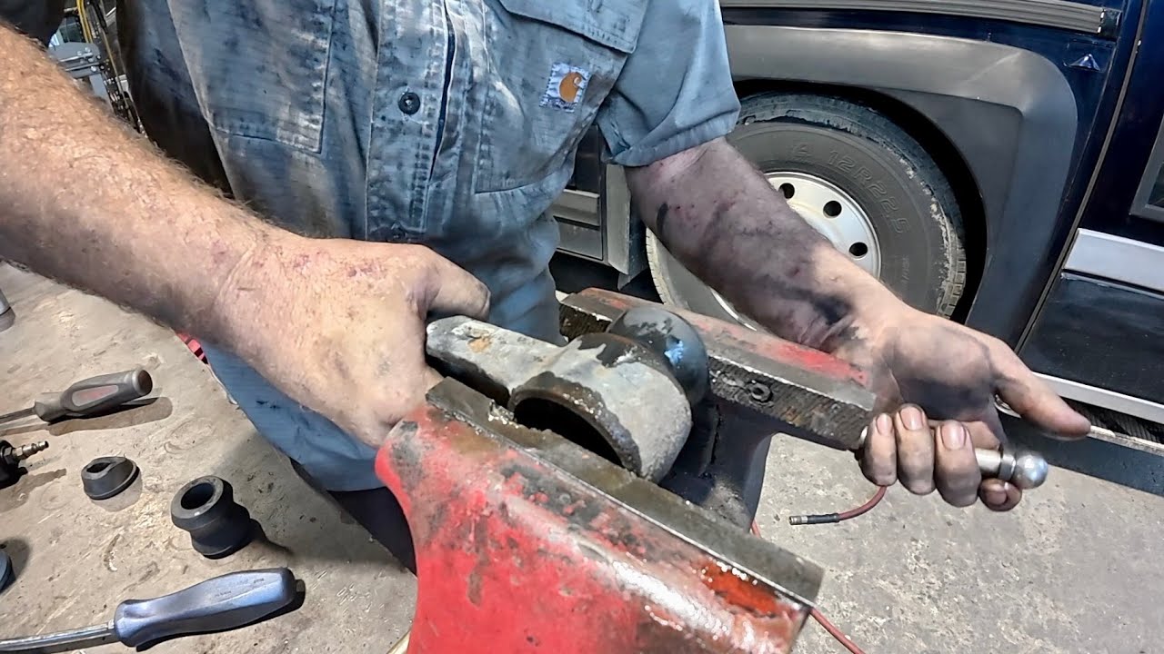 Проблемы с автобусами Prevost: две распространённые проблемы + бонусный совет