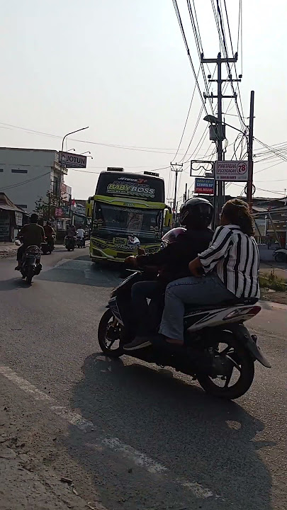 Telolet Basuri Asyrof