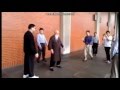 Tai chi grand master uses chi field to expel multiple attackers