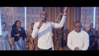 Video voorbeeld van "Emmanuel fongolela ngai lola"