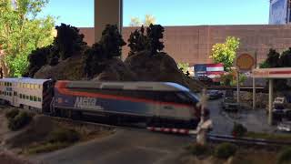 n scale functional railroad crossing gates
