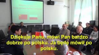 Janusz Korwin Mikke mówi po chińsku