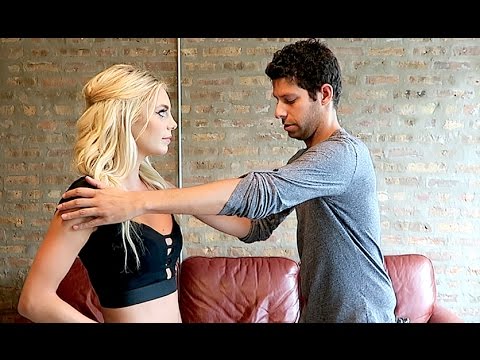 Sneaky Body Language Move To Flirt With A Girl