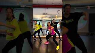 Whine & Jumping, Shaggy & Patrice Roberts - Zumba Resimi