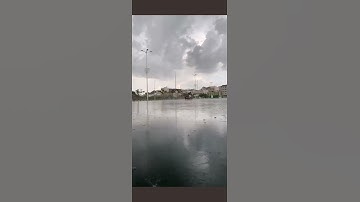 أمطار على الطائف الآن ومن آياته يريكم البرق خوفاً وطمعاً