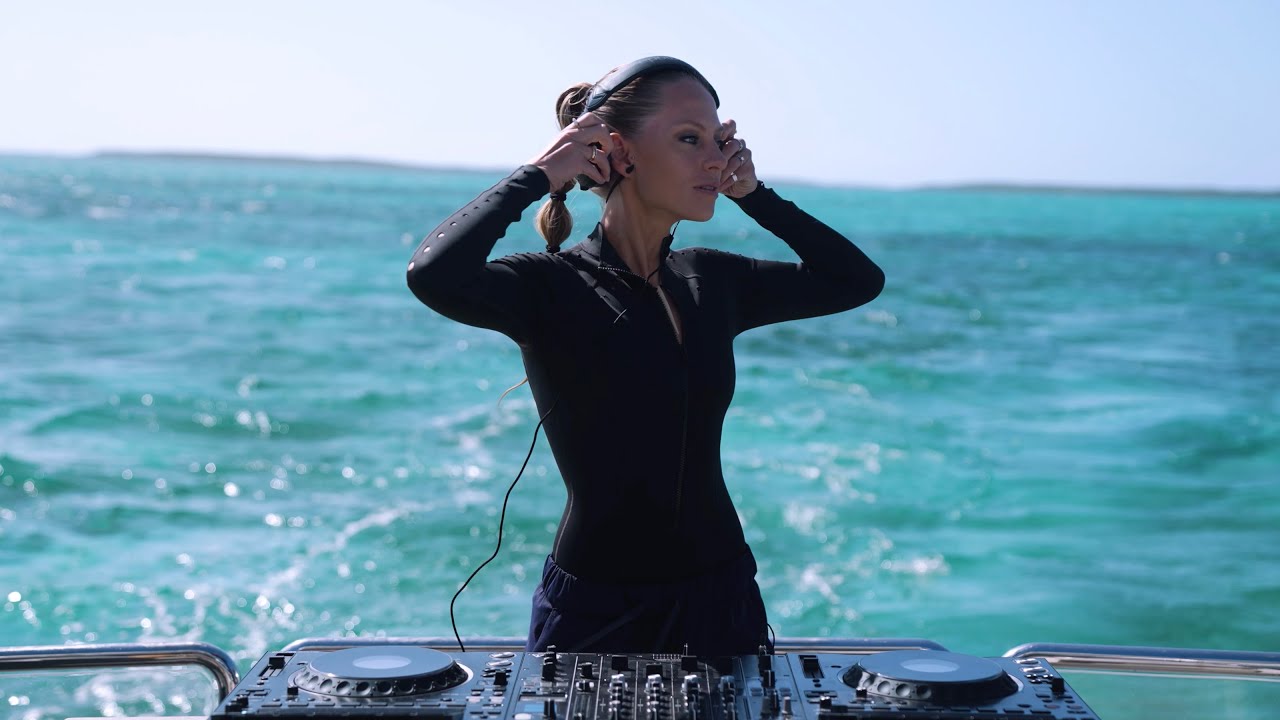 Nora En Pure   Purified 300   Exumas Bahamas