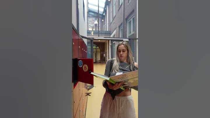 Zij is TE LAAT op school?!