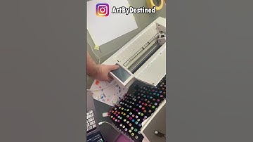 Painting an epic Ukulele, spray paint, cutter printers, design, the who process in 40 seconds!