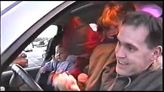 12 Pains of Christmas - Early 2000's Family Music Video