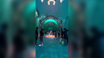 Kids games floor interactive system 3D hologram immersive projector game