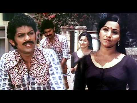 നീ നിന്റെ ദേഹം ഏതെങ്കിലും ആണിനെക്കൊണ്ട് തൊടുവിച്ചിട്ടുണ്ടോ കല്യാണി | Jagthy | Romantic Scene