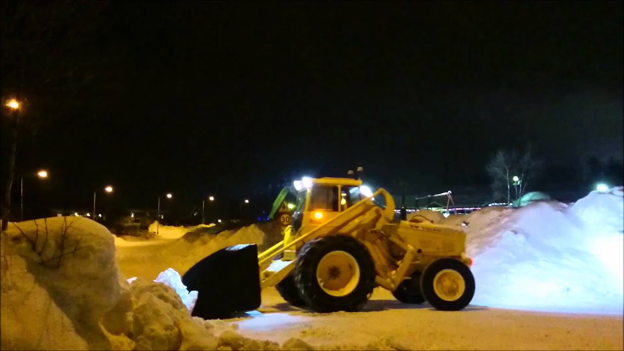 Volvo Bm 218. Kör bort snö. Del 3/3