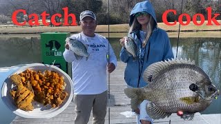 Catching Trophy Bluegill & Keeping All Crappie (Catch & Cook At The Slab Lab With Sarah Parvin)