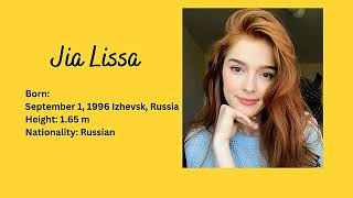 Top 10 Cute Superstars Biography And Details About Life