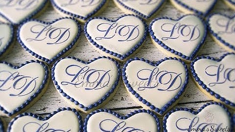 How to Make Monogram Cookies by Emma