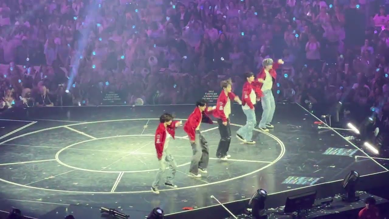 TXT - Magic [4K Live] 'ACT: PROMISE' Tour Chicago 2024