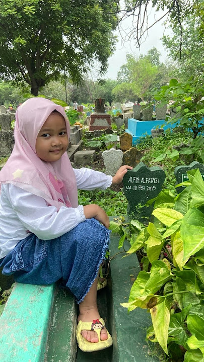 ziarah ke makam uncle alfin
