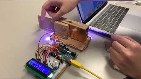 DECO7385 Punch card reader