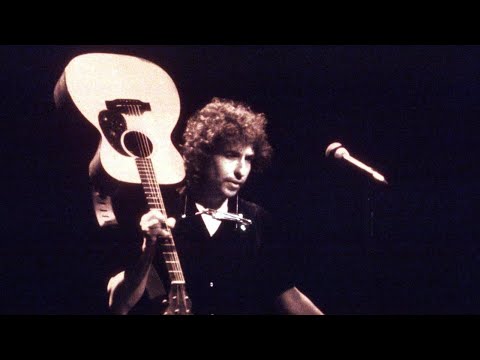 "If you don‘t like Bob Dylan&rsquo;s music, you  be deaf" My feeling about Bob Dylan&rsquo;s recent concerts